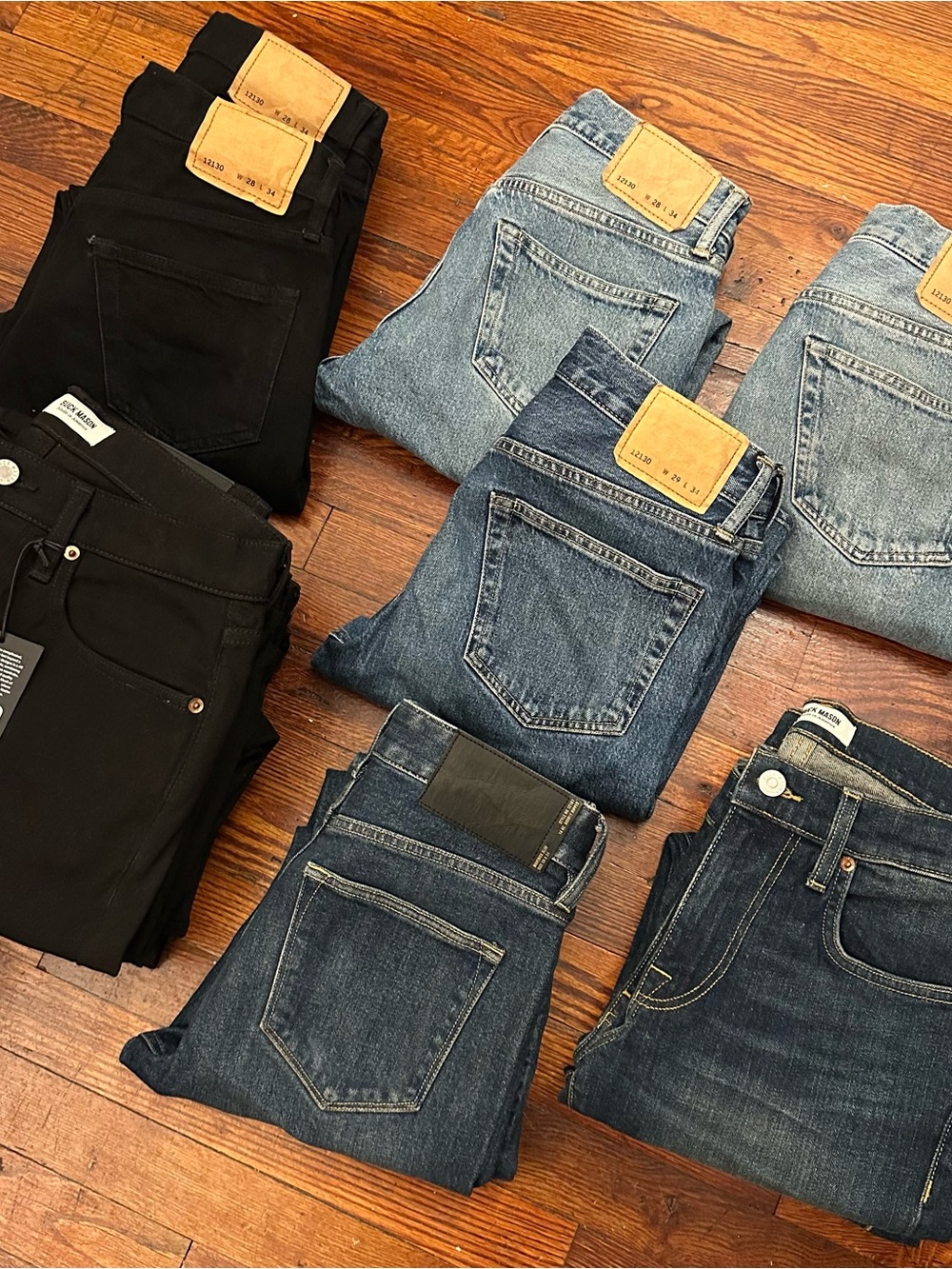 Buck Mason denim 14 pair of jeans assortment size 28 / 29 Maverick
Slim